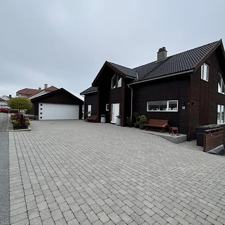 Comfortable Ons Housing Villa *